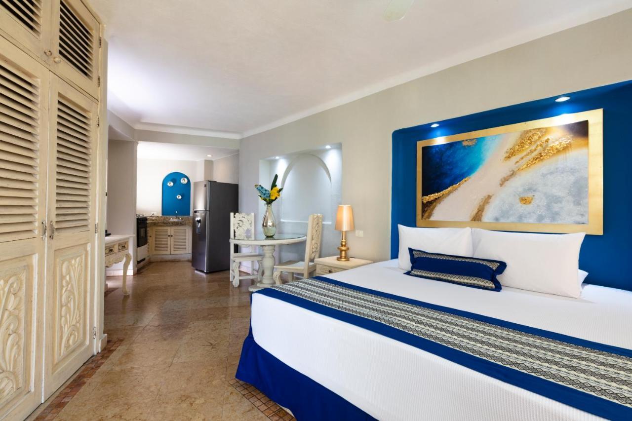 Blue Chairs Beachfront Resort Puerto Vallarta - Adults Only Exterior foto